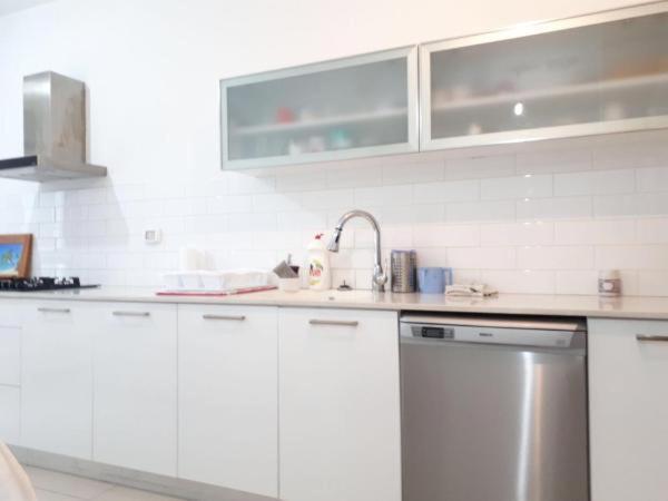 Huzi Hitman Apartment Marina Area Ashdod Bagian luar foto