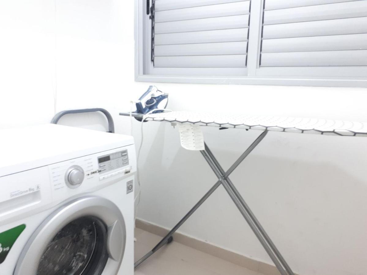 Huzi Hitman Apartment Marina Area Ashdod Bagian luar foto